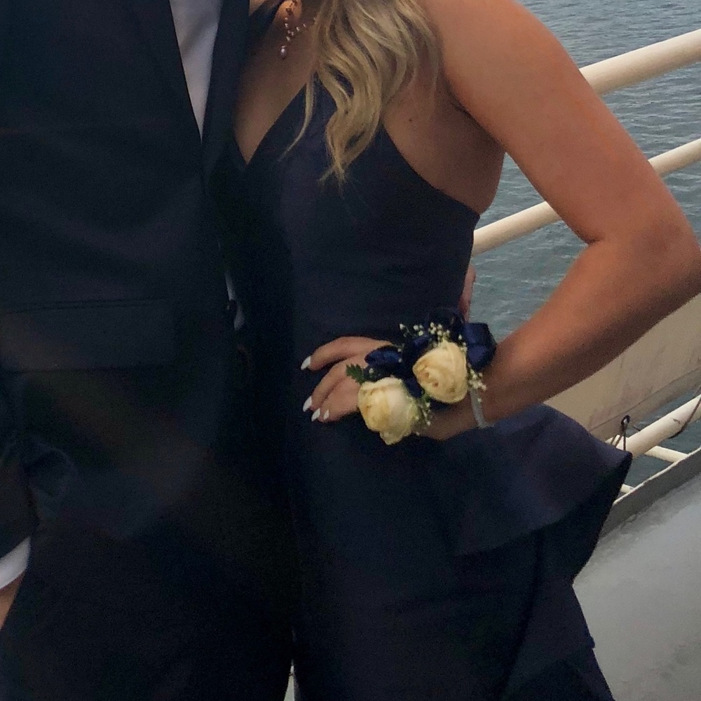 NAVY PROM DRESS - Picture 2 of 4